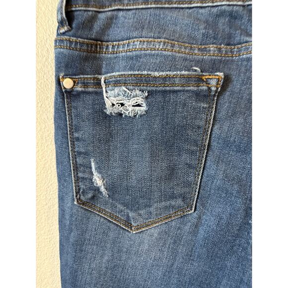 Judy Blue Jeans Women's 9/29 Straight Fit High Rise Distressed Cropped JB82115DK - Picture 6 of 16